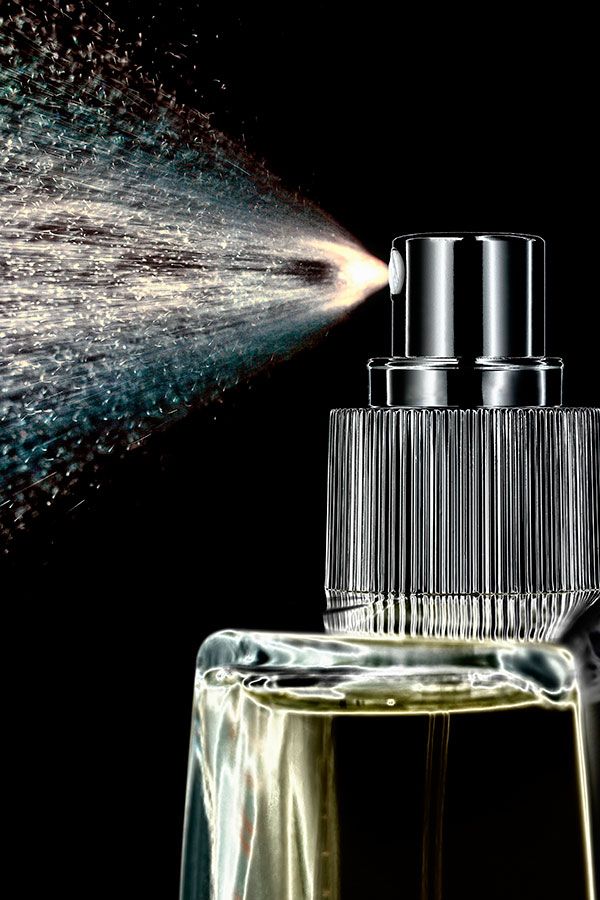 香水、香精、古龍水怎麼分？搭配心情可以噴哪種香調，買香水前該搞懂的知識！
