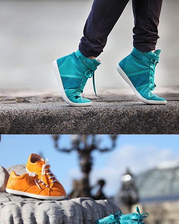 Blue, Teal, Aqua, Turquoise, Azure, Electric blue, Walking shoe, Outdoor shoe, Running shoe, Tiger, 