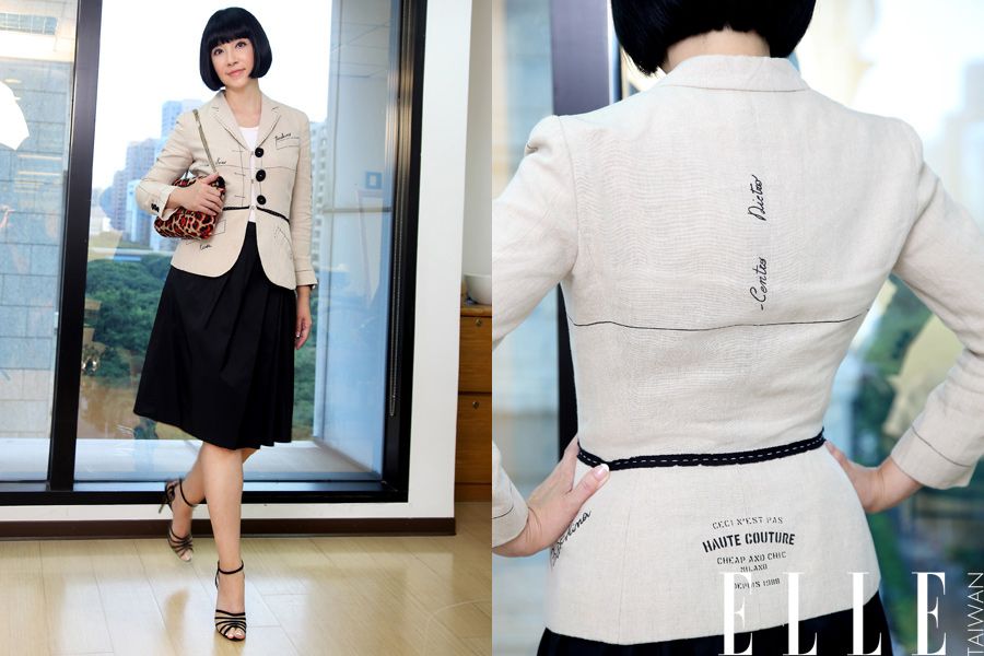 Human body, Sleeve, Shoulder, Joint, Standing, White, Waist, Collar, Style, Bag, 