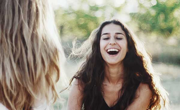 Hair, Hairstyle, Hand, Happy, People in nature, Facial expression, Style, Summer, Waist, Long hair, 