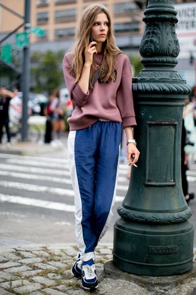 Clothing, Sleeve, Outerwear, Standing, Jeans, Style, Denim, Street fashion, Street, Beauty, 