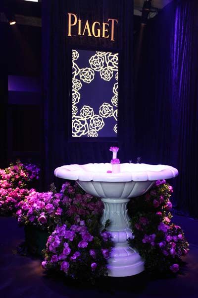 Purple, Petal, Lavender, Violet, Curtain, Decoration, Annual plant, Flower Arranging, Floral design, Banner, 