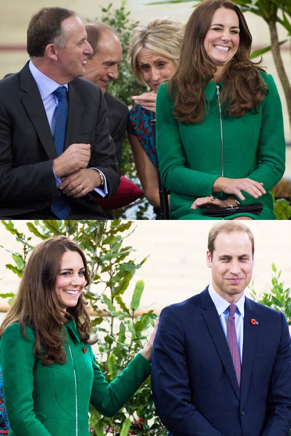 Green, Dress shirt, Collar, Outerwear, Coat, Facial expression, People in nature, Suit, Formal wear, Tie, 