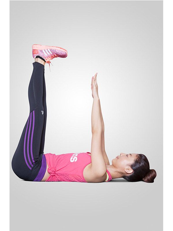 Human leg, Elbow, Shoulder, Wrist, Joint, Pink, Knee, Sportswear, Magenta, Exercise, 
