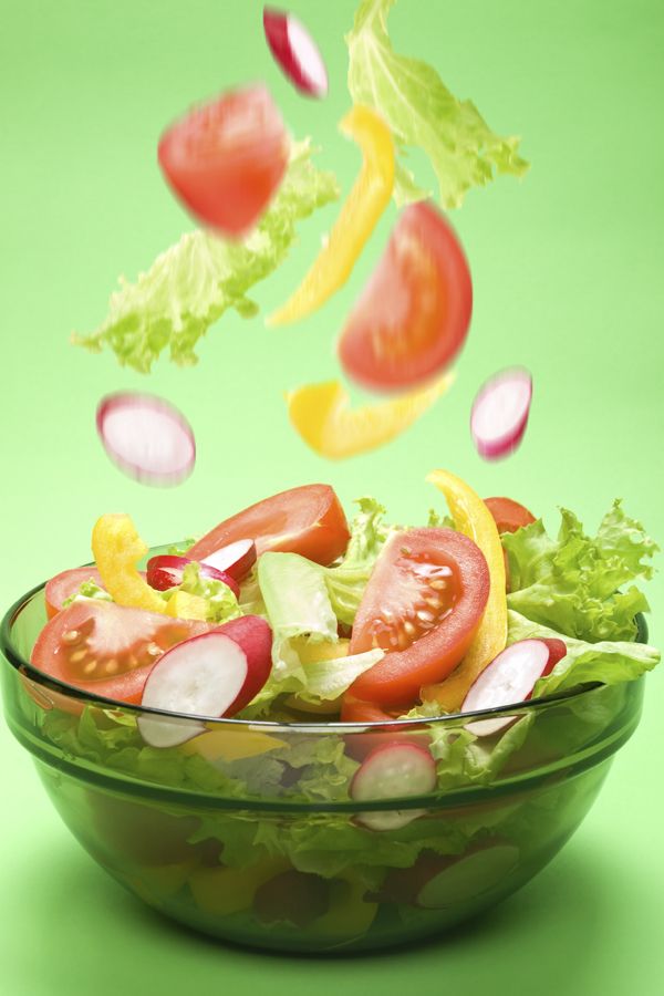 Food, Ingredient, Vegetable, Produce, Bowl, Vegan nutrition, Garnish, Salad, Tomato, Natural foods, 
