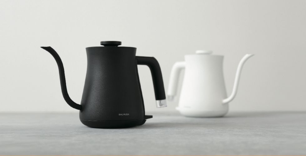 Kettle, Teapot, Black, Serveware, Tableware, Ceramic, Still life photography, Mug, Porcelain, Drinkware, 