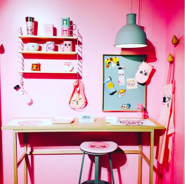 Room, Pink, Bar stool, Stool, Light fixture, Interior design, Shelving, Peach, Paint, Coquelicot, 