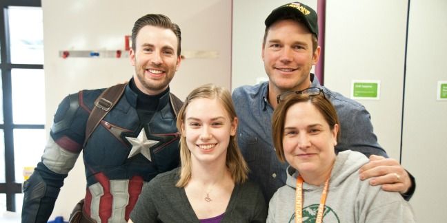Hair, Face, Head, Mouth, Smile, People, Eye, Social group, Captain america, Happy, 