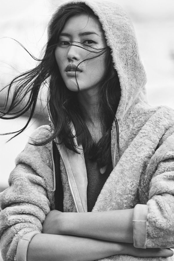 Lip, Glasses, Style, Monochrome, Beauty, Monochrome photography, Long hair, Black-and-white, Photography, Portrait photography, 