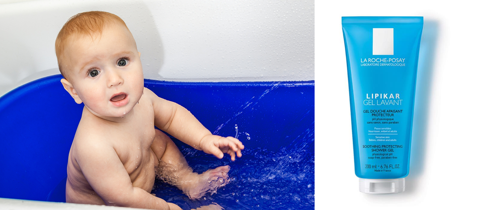 Fluid, Liquid, Blue, Product, Skin, Child, Aqua, Bathing, Barechested, Toddler, 