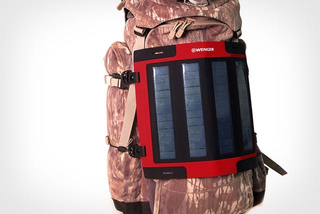 wenger-solar-charger-gear-patrol-full