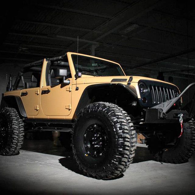 mopar-jeep-wrangler-sand-trooper-gear-patrol-full mopar-jeep-wrangler-sand-trooper-gear-patrol-full