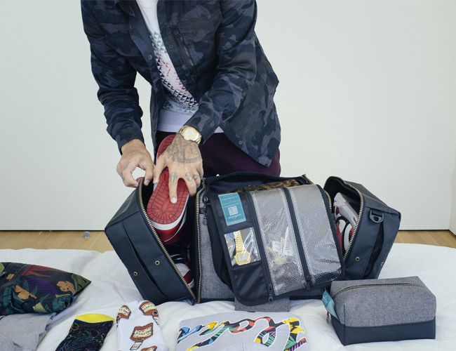 best sneaker bags for travel