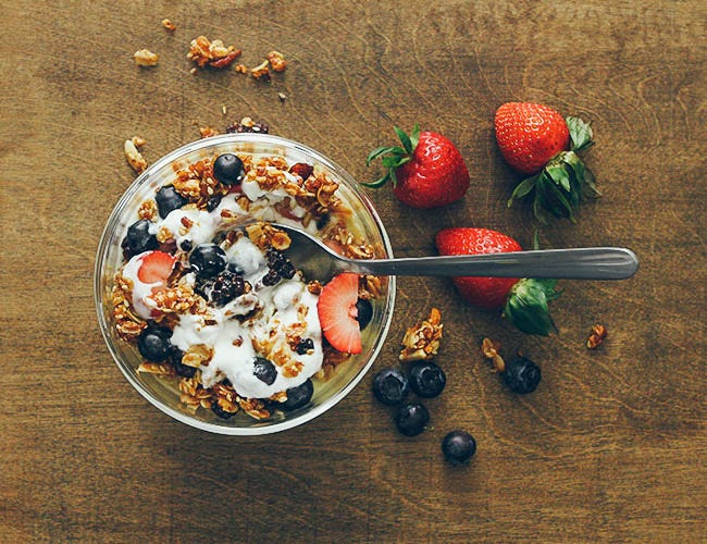 Recipe: 30-Minute Granola - Gear Patrol