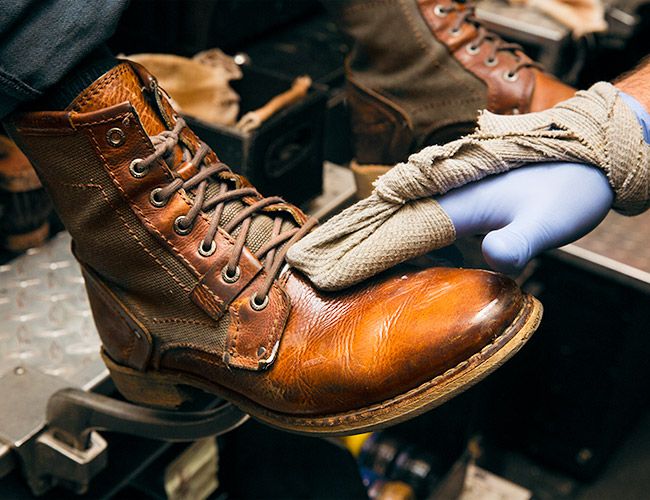 How To Shine Your Shoes the Right Way 