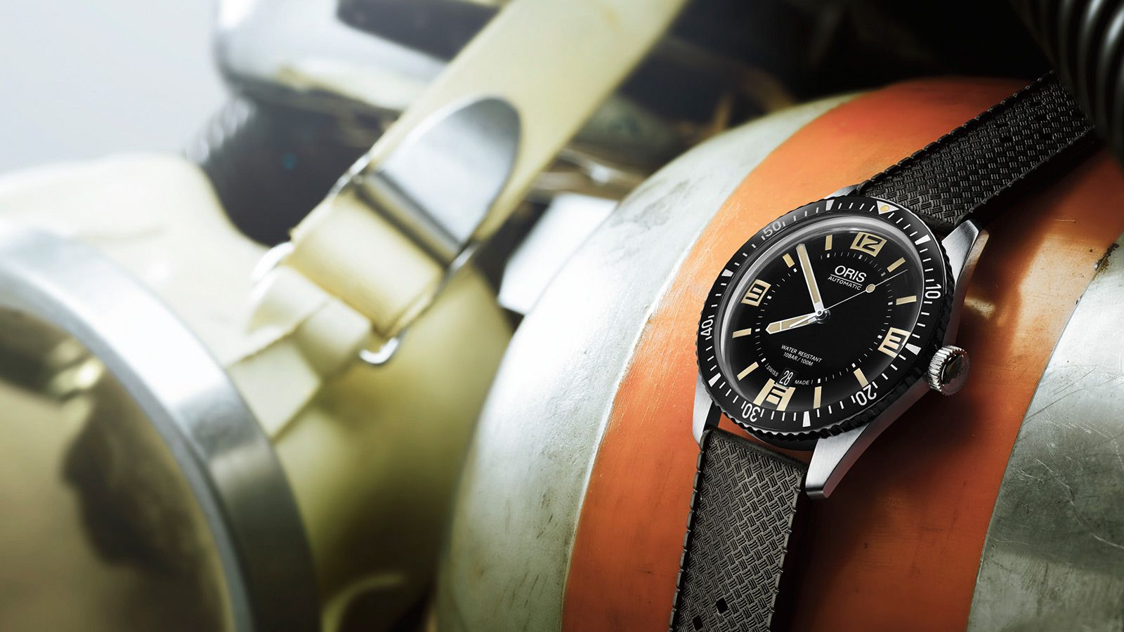 oris diver orange