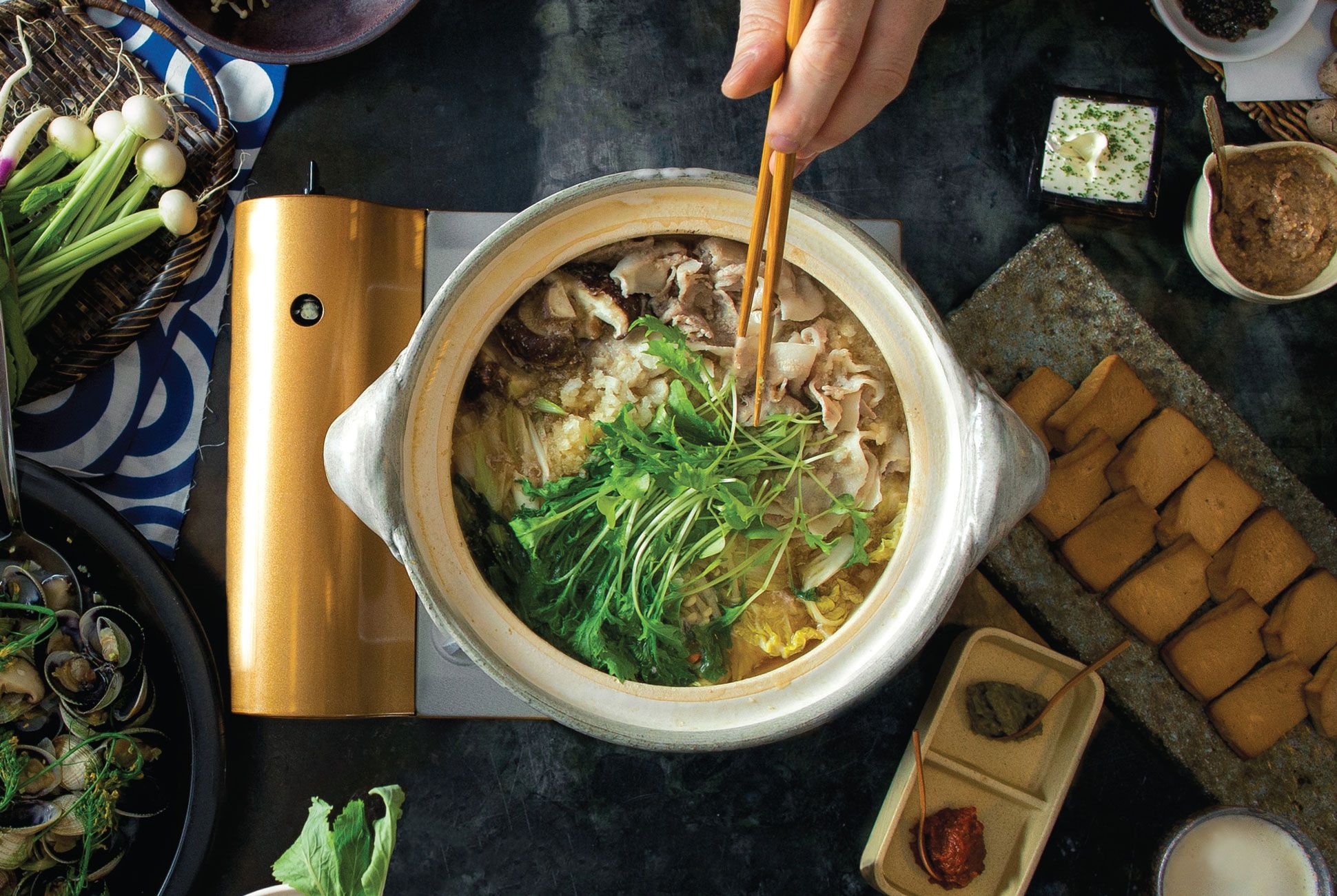 A Complete Guide to Nabe (Hot Pot): Delicious, Traditional Winter Japanese  Hot Pot Cookery