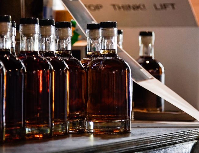 yeti cycles whiskey