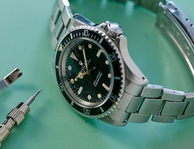 4 Forgotten Watch Brands Worth Collecting Today - Gear Patrol