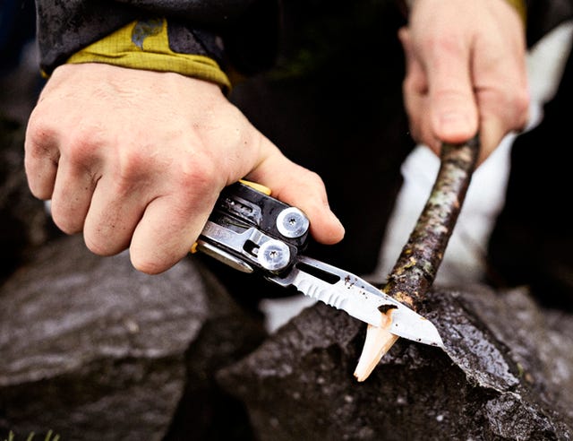 gear-patrol-leatherman-signal-650
