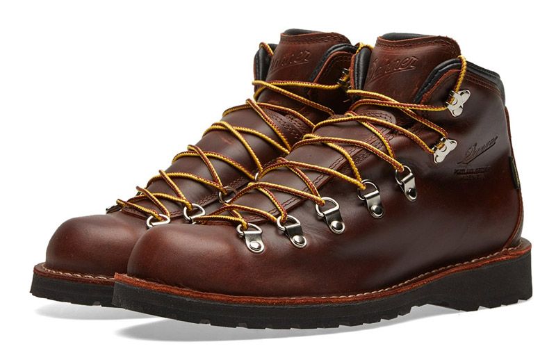 vintage style hiking boots women's