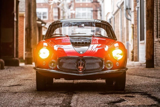 vintage-car-overload-gear-patrol-full-lead