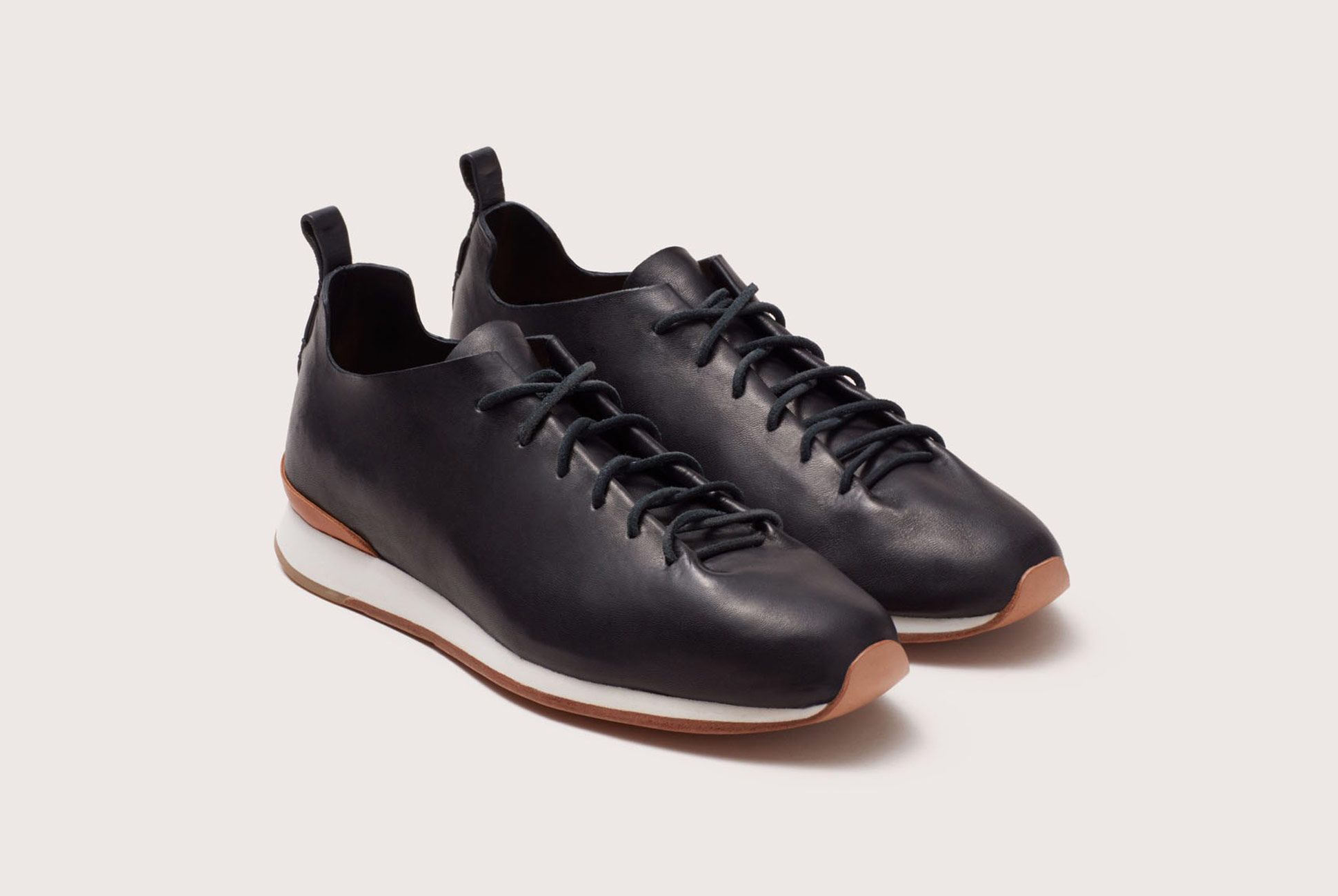 All-Leather Running Shoes with a 