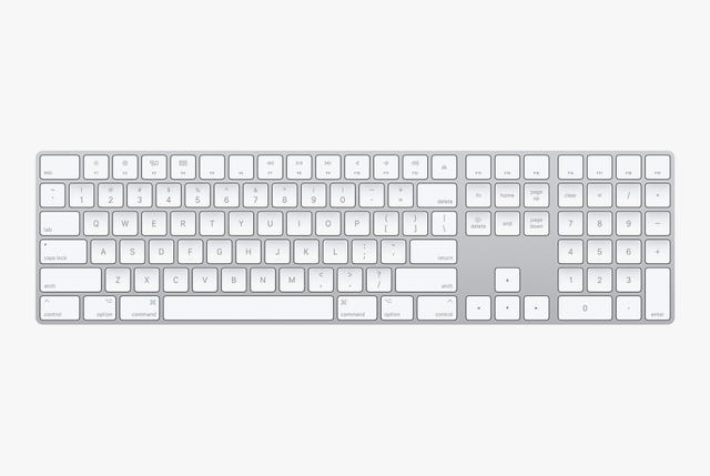 Magic-Keyboard-Numpad-Gear-Patrol-Slide-1