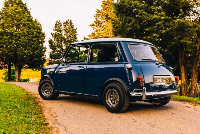 vintage-city-car-gear-patrol-full-lead