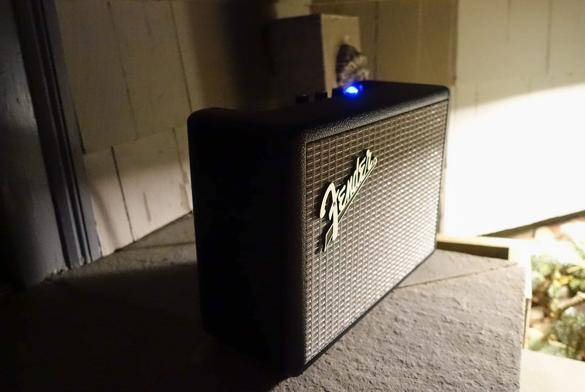 Review: Fender Monterey Bluetooth Speaker - Gear Patrol