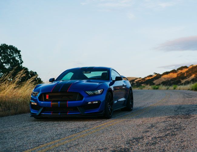 Review: 2017 Ford Mustang Shelby GT350R - Gear Patrol