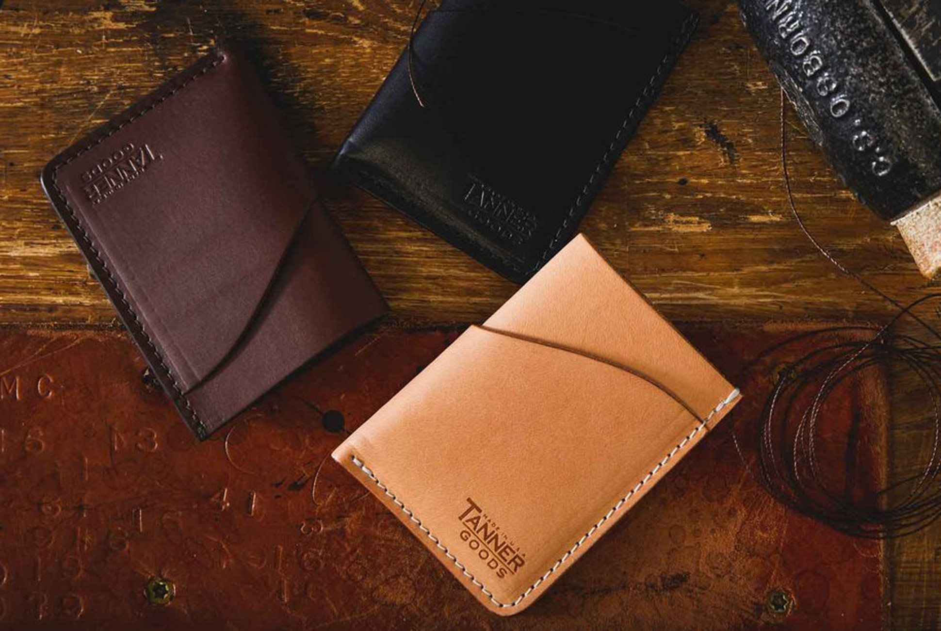 TANNER GOODS Mens Wallet. Mens Leather Wallets. Utility Bifold 4 Card  Pocket Wallet, Billfold Slot Cardholder. Made in USA, Natural