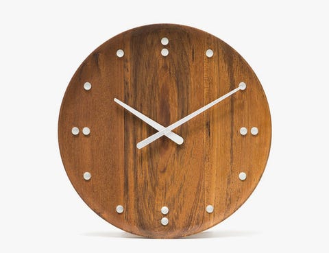 10 Timeless Wall Clocks to Anchor Your Living Room