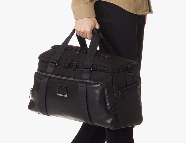 tumi mccoy gym bag