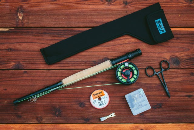 Reyr-Gear-Fly-Fishing-Rod-gear-patrol-lead-full