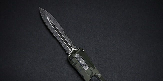 This Switchblade Is Designed For Your Edc