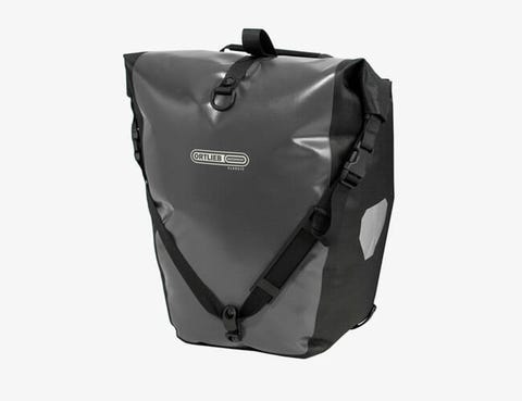 Best-Panniers-for-Bike-Commuting-gear-patrol-ortlieb