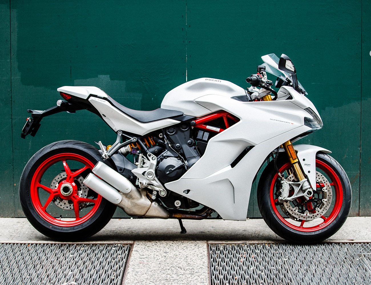 ducati sport touring motorcycle