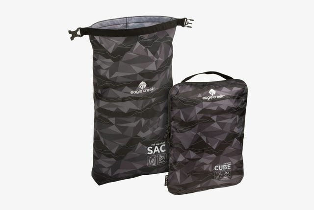 Eaglecreek-Cubes-gear-patrol-full-lead