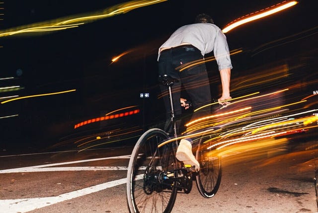 Urban-Cycling-Gear-gear-patrol-2-full-lead