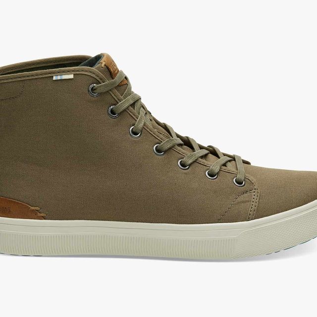 A High Top Sneaker to Tackle Whatever Fall Throws at You
