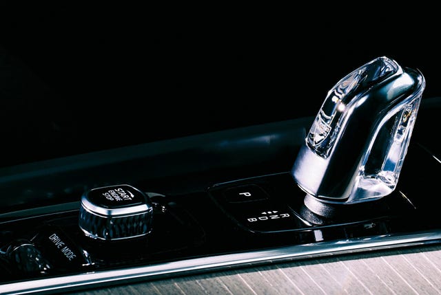 M2W-Car-Details-gear-patrol-lead-full