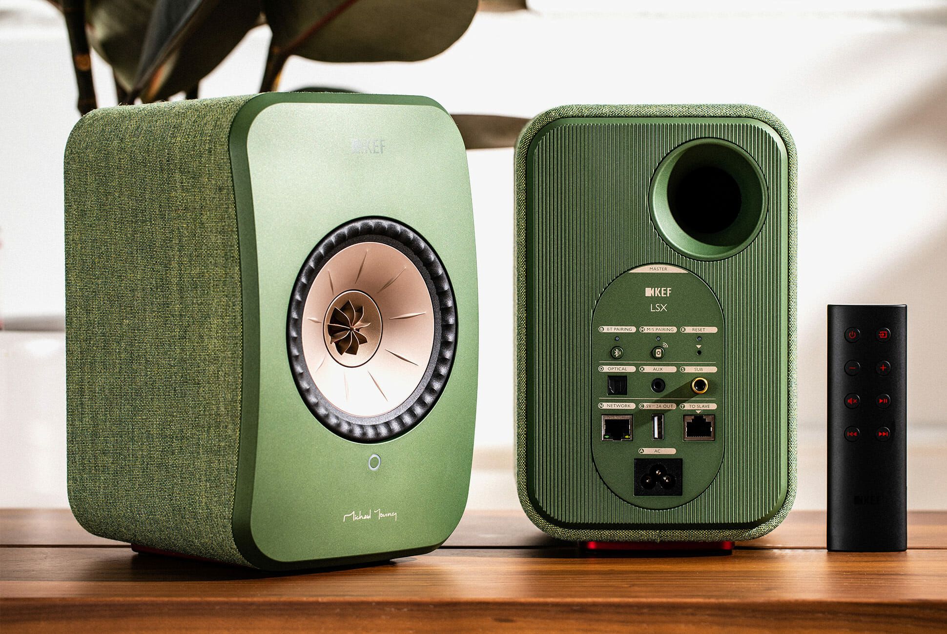 This Affordable All-in-One System Is the Perfect Hi-Fi Package