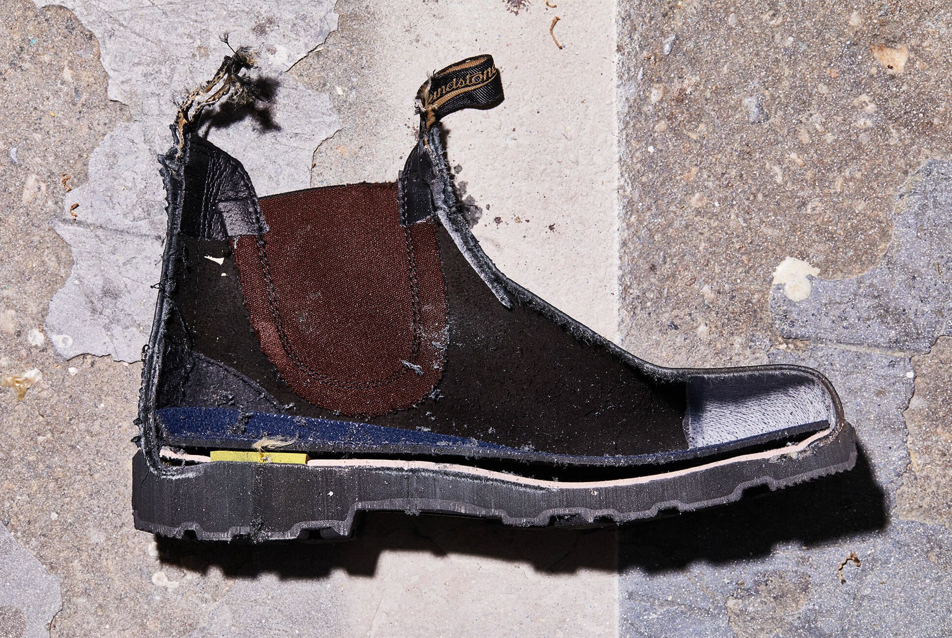 blundstone construction