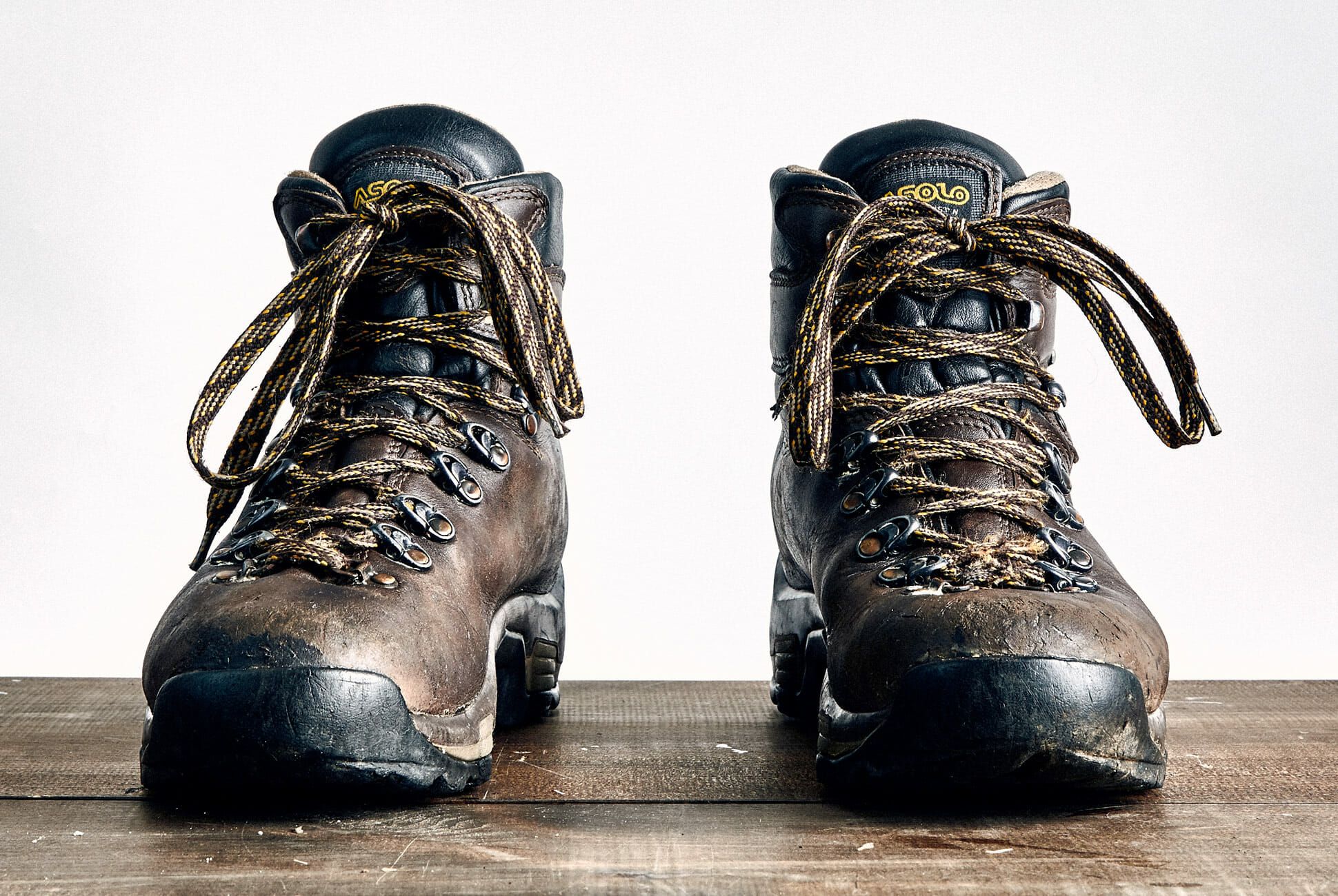 heeled hiking boots