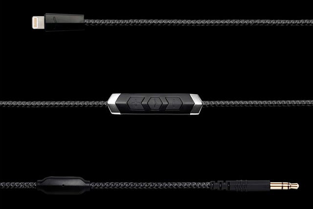 VModa&#8211;SpeakEasy-DAC-AMP-Lightning-Cable-gear-patrol-full-lead
