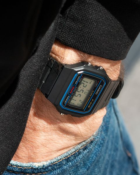 mecanógrafo Calumnia principal The Classic Casio F-91W Is the Cheapest Watch Worth Buying