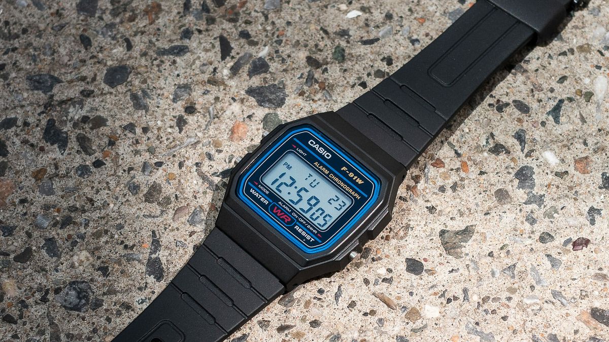 The Classic Casio F-91W Is the Cheapest Buying