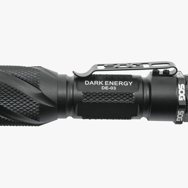 SOG-Dark-Energy-120A-flashlight-gear-patrol-full-lead