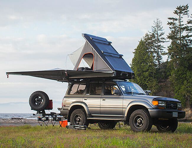 Bedrijf Onderzoek het zegen This Tent-Topped Toyota Land Cruiser Is Perfect for Overlanding on the Cheap